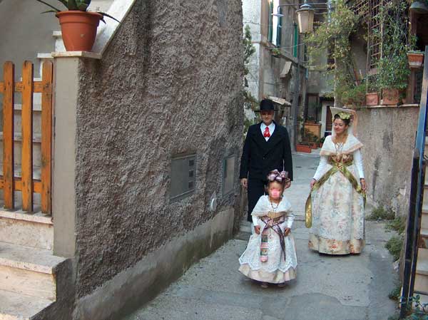 Sfilata delle Vunnelle Montecelio 2008 - Foto di Luciano Fioravanti