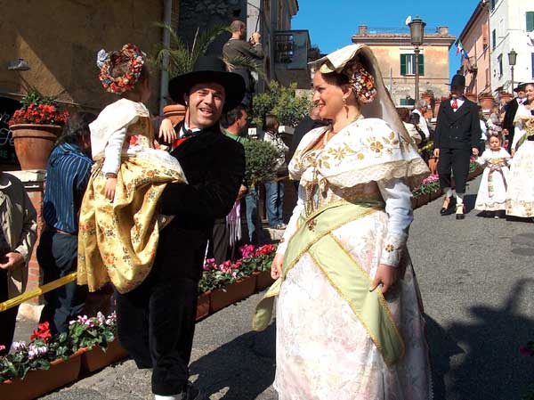 Sfilata delle Vunnelle Montecelio 2008 - Foto di Luciano Fioravanti