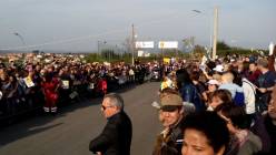 Attesa a Setteville Nord Marcosimone per l'arrivo di Papa Francesco