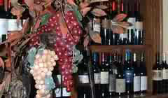 Cantina del Vecchio tipico ristorante nel cuore di Roma vicino a Piazza Navona. Un suggestivo ristorante dove gustare degli ottimi piatti e bere ottimi vini. Musica dal vivo, winebar. Cantina del Vecchio tipico ristorante nel cuore di Roma vicino a Piazza Navona. Un suggestivo ristorante dove gustare degli ottimi piatti e bere ottimi vini. Musica dal vivo, winebar.