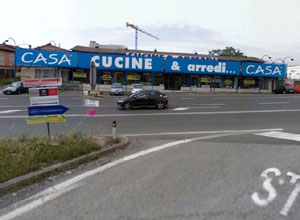 Cas cucine e arredamenti  a Roma e grazie alla sua posizione a pochi metri dall'uscita del GRA Prenestina e facilmente raggiungibile dai centri di Guidonia, Tivoli, Frascati Grattaferrata, Ciampino e castelli romani  un centro mobili dove vengono venduti in offerta mobili come cucine moderne, cucine classiche, camerette o camere per ragazzi, camere matrimoniali moderne e camere matrimoniali classiche o in stile. In offerta potrete trovare divani con letto e senza letto  in pelle o in tessuto. Salotti moderni e classici. Cas cucine e arredamenti  anche vendita di reti e materassi come il memory. Questo ed altro presso il nostro punto vendita di arredamenti a Roma.